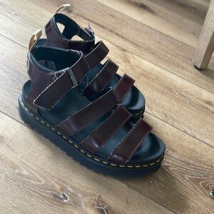 Doc marten sandals